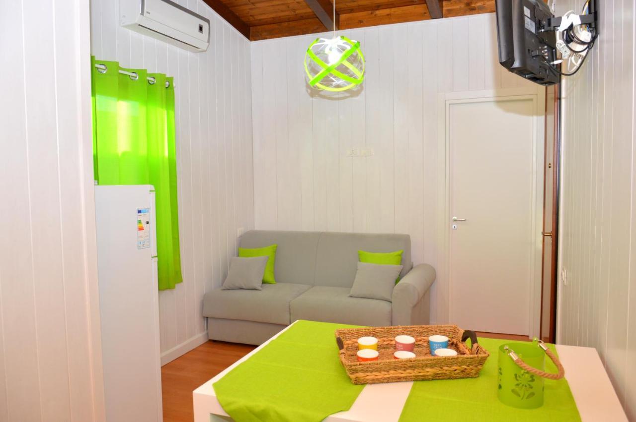 Lorelai Beach Marsala Luaran gambar